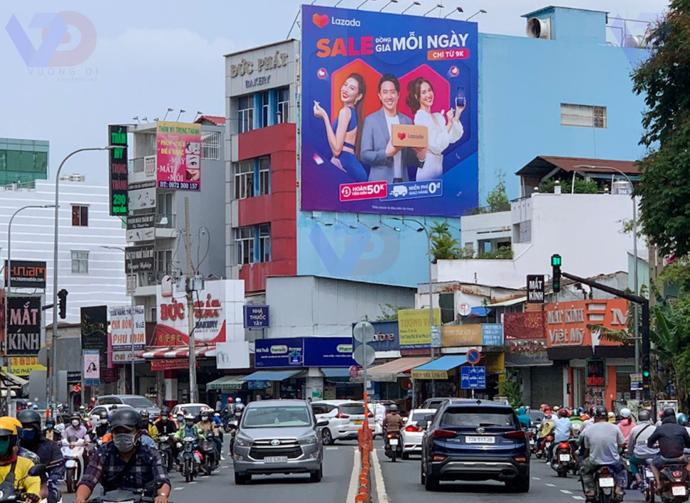 Ngã tư Bạch Đằng – Phan Chu Trinh