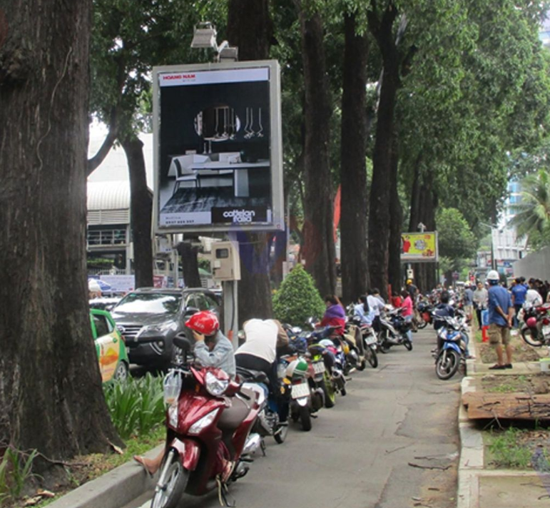 Trụ hộp đèn tuyến Pasteur