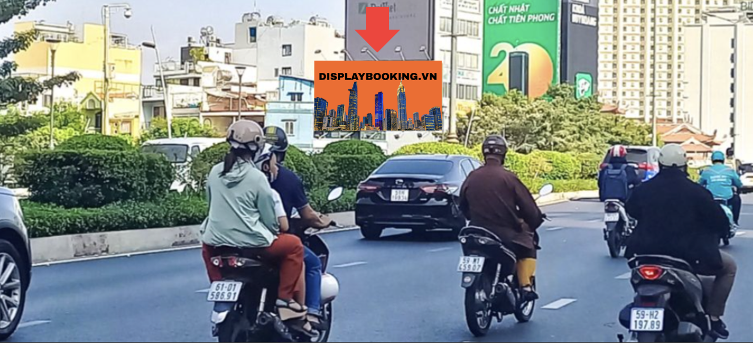Billboard Góc đường Hoàng Sa – Cầu Công Lý (539 Hoàng Sa), Quận 3, TP. HCM