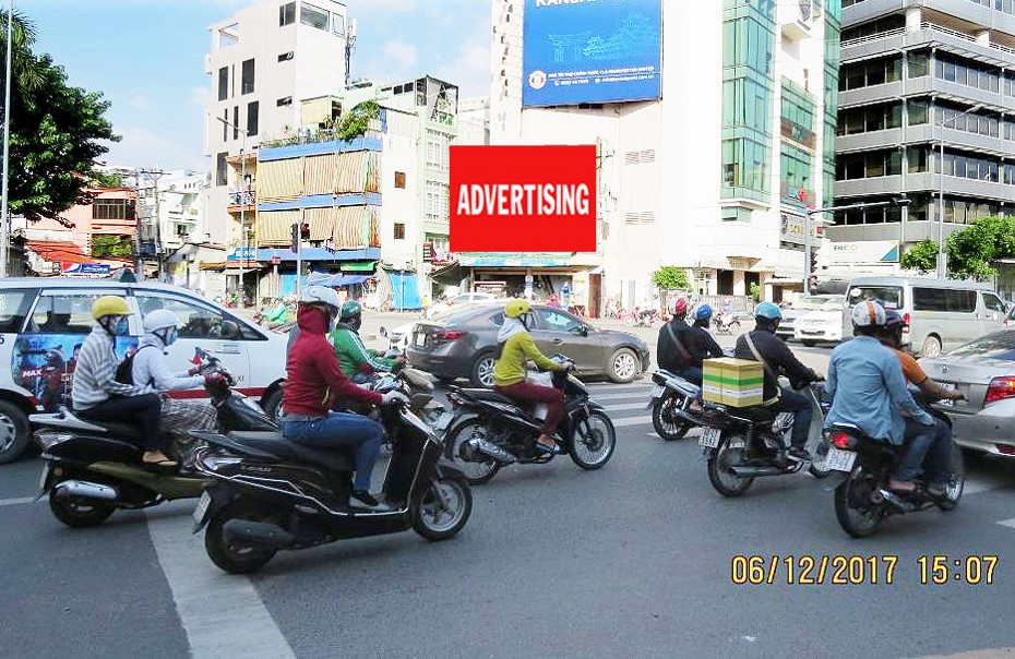 Bảng quảng cáo ngoài trời 112 Nguyễn Văn Trỗi, quận Phú Nhuận, Hồ Chí Minh