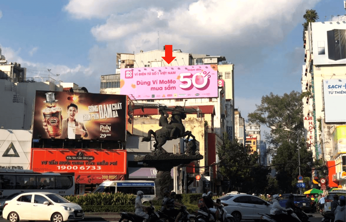 Bảng quảng cáo ngoài trời 274 Lý Tự Trọng, quận 1, Hồ Chí Minh