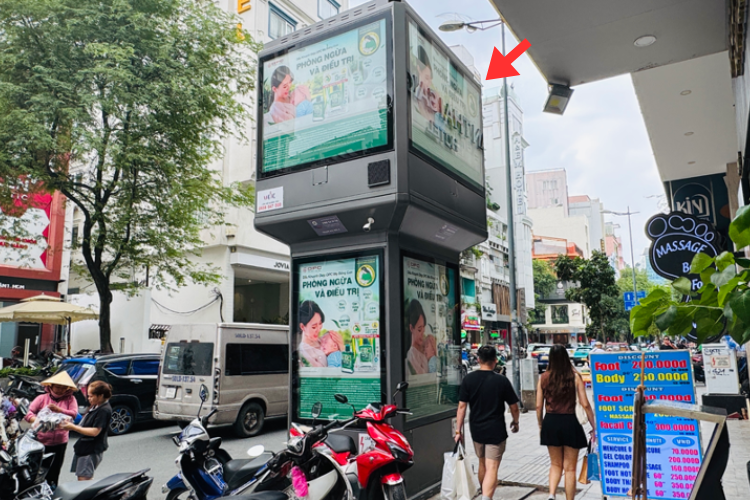 Bảng quảng cáo trụ hộp đèn E-tower 8 mặt tại 151 Lý Tự Trọng, Phường Bến Thành, Thành phố Hồ Chí Minh