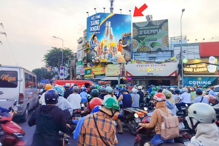 1 Panel Horizontal Wall-mounted Pano Billboard at 172 Kinh Duong Vuong, An Lac Ward, Ho Chi Minh City